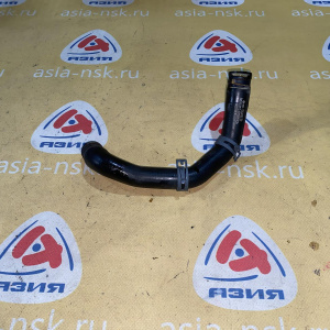 Патрубок системы охлаждения Audi 8W0819370C A4 B9/8W5 '2016