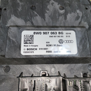 Блок управления бортовой электросетью Audi A4 B9/8W5 '2016 8W0907063BG