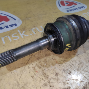 Привод Suzuki TD51W/TA02W/TA52W/TD02W/TD52W/TD62W Escudo/Vitara G16A/J20A/H25A перед, лев Н-26шл. ВН шрус не трипойд. 44102-77E02