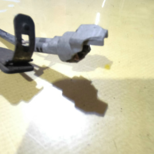 Датчик ABS Nissan Presage/Bassara JTNU30/TNU30 зад, прав 4WD НЕТ ФИШКИ QR25DE 47900-AE410/47900-AE415 '1998-2003