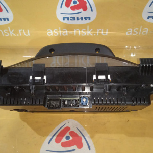 Панель приборов BMW 3-Series F30 N47N '2012 260 km/h 62109295857