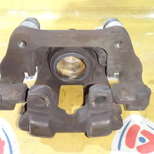 Суппорт BMW 3-Series F30 перед, прав Bosch 24/57 под диск 312X24 34116857688 '2012 N47N