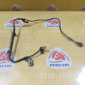 Датчик ABS Nissan Avenir PW11/W11/WPY11 зад, лев 47901-WA600 '2000-2005