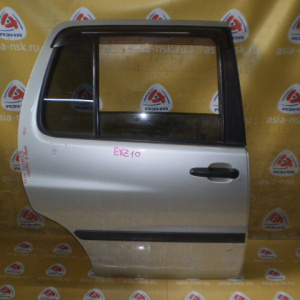 Дверь боковая TOYOTA Raum EXZ10 зад, прав (в сборе) 67003-46010