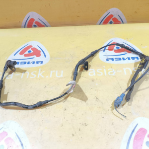Датчик ABS Nissan Presage/Bassara JTNU30/TNU30 зад, лев 4WD 47901-AE410/47901-AE415 '1998-2003