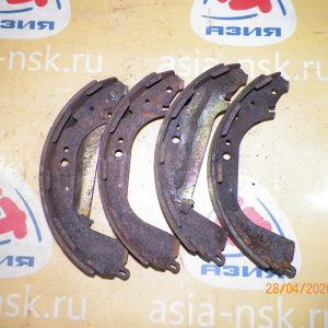 Колодки тормозные Nissan Pathfinder/Terrano R50 Барабанные тормоза. Комплект. R 44060-0W725