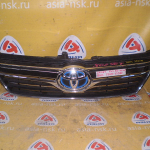 Решетка радиатора Toyota Camry AVV50 '2011-2014 RHD 53101-33380