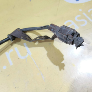 Датчик ABS Nissan Bluebird U14/P11 зад, лев 47901-5J000