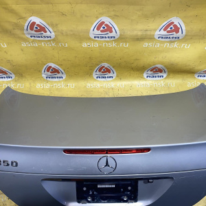 Крышка багажника Mercedes E-Class W211 '2006 E350 JPN Серебро 775U, царапины A2117500375