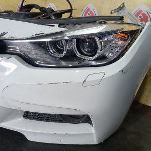 Ноускат BMW 3-Series F30 N55B30 '2013 M Sport белый, ксенон, туманки (дефект)
