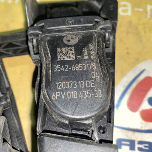Педаль газа BMW F30 3-Series '2013 акпп 35426853175