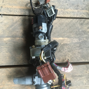 Замок зажигания Honda RF1/RF2 Stepwgn обрезан штекер SL0