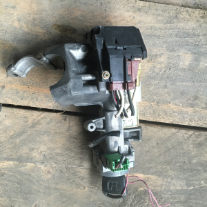 Замок зажигания HONDA RF3 Stepwgn дефект фишки S5A