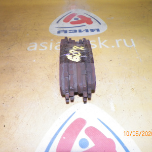 Колодки тормозные Toyota Corolla ZRE141/ZRE142/ZRE143/ZRE172R/ZZE141/ZZE142 Комплект-4штуки. Остаток-60-70%. F 04465-02310