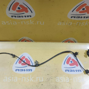 Датчик ABS Honda CR-V RD1/RD2 зад, прав 57470-S10-010/57470-S10-020