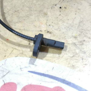 Датчик ABS Honda Stepwgn RG1/RG3 зад, прав 57470-SLJ-013