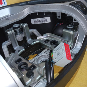 Руль Ford U502 Explorer 5 '2011 с кнопками, с Airbag без заряда BB533F563BN35B8