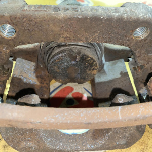 Суппорт Ford U502 '2011 зад, лев дефект Explorer 5
