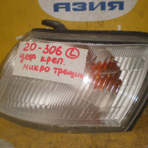 Габарит TOYOTA 20-306  (81520-21020) L Caldina/Carina E ST190 Дефект крепления (микротрещины стекла)