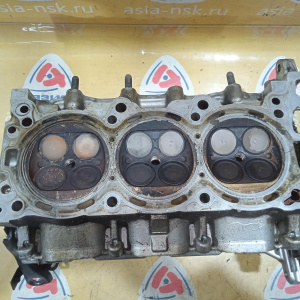 Головка блока Hyundai G6DA R 3.8L Правая (1 фазорегулятор) +клапанная крышка 22420-3C110 221103C200 Grandeur TG/EL '2005