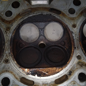 Головка блока Hyundai G6DA R 3.8L Правая (1 фазорегулятор) +клапанная крышка 22420-3C110 221103C200 Grandeur TG/EL '2005