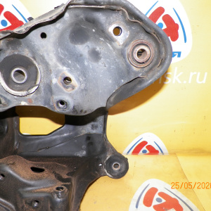 Балка Mitsubishi EA1A/EA2A/EA3A/EA4A/EA5A/EA6A/EA7A/EA2W/EA3W/EA4W/EA5W/EA6W/EA7W Galant/Legnum/Aspire F 2WD Поперечная под рейку. MR223584