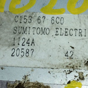 Коса ДВС Mazda FS Premacy CPEW-102023 2WD a/t ДЕФЕКТ катушки в цилиндр, акпп 1 поддон без прив. спид. + компьютер с дефектом FS8T18881A + C153676C0 C1