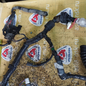 Коса ДВС Nissan QG13 Sunny B15-007885 2WD a/t OLD, ДЕФЕКТ лямбда зонт на 3 конт. мех. заслонка, без привода спид. БЕЗ КОМПА 240119M505 / 240119M50D