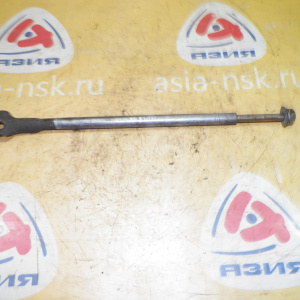 Болт крепления запасного колеса Toyota Nadia/Gaia/Ipsum SXN10/ACN10/SXM10/SXM15/CXM10 R 90119-12334.90440-17072.51938-13040
