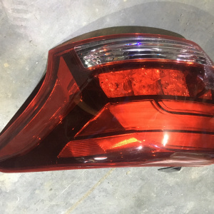 Стоп Mitsubishi W2869 R Outlander GG3W