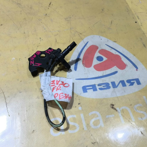 Датчик ABS Toyota Prius ZVW30 перед, прав ОБРЕЗАНА ФИШКА 89542-47030