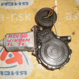 Мотор стеклоподъемника Toyota Windom MCV30 перед, лев 5 контактов (LHD) 69802-33070