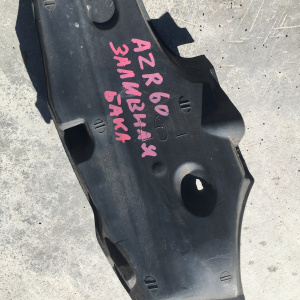 Защита горловины бензобака Toyota Voxy/Noah AZR60 77277-28040