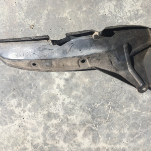 Подкрылок Toyota Sprinter Carib AE114 зад, прав 52591-12110