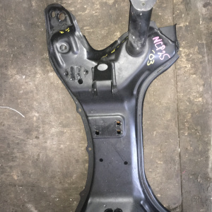 Балка TOYOTA NCP15/NCP25/NCP55/NCP75 '2003-2005 F 4WD поперечная
