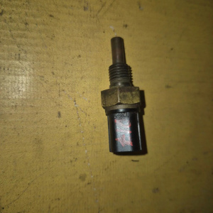 Датчик температуры Honda 37870-PLC-004  (TW-7) D17A/K24A 2 конт., на гбц  ( чёрный )