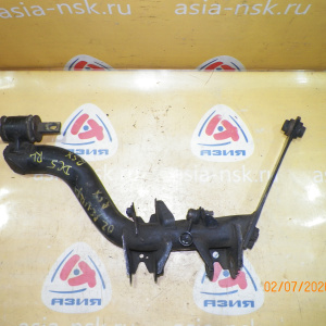 Рычаг Honda/Acura DC5 Integra#RSX зад, лев н Под стойку. 52371-S6M-J00