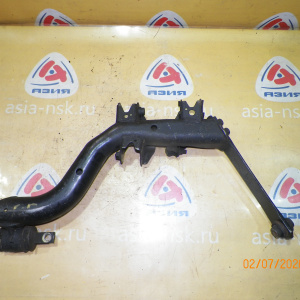Рычаг Honda/Acura DC5 Integra#RSX зад, лев н Под стойку. 52371-S6M-J00