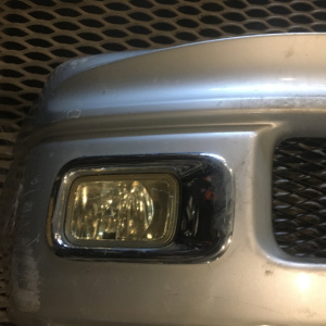 Бампер HONDA Stepwgn RF1/RF2 '1999-2001 перед в сборе 71101-S47Y-7000т. P0518