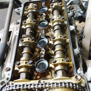 Двигатель Toyota 2NZ-FE-1518983 БЕЗ НАВЕСНОГО Funcargo NCP20-0125896 ПРОБЕГ 98 Т КМ