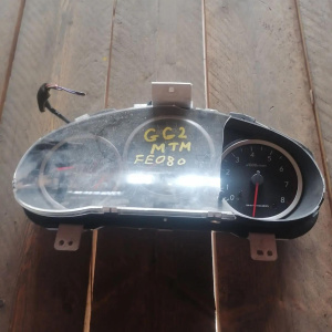 Панель приборов SUBARU Impreza GG2 m/t дефект стекла и корпуса 85014-FE080