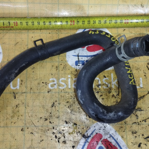 Патрубок радиатора печки Toyota 87245-44600 Nadia ACN10 1AZ-FSE низ, с помпы на радиатор печки