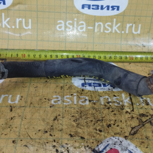 Патрубок радиатора печки Mazda L08161214A MPV LWEW FS низ с помпы на радиатор печки