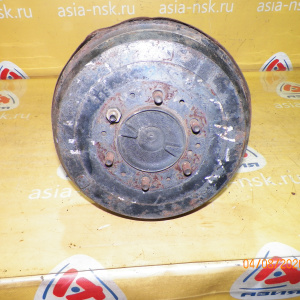 Полуось Toyota LH107/LH108/LH109/LH117/LH118/LH119/LH176/RZH119/KZH106/KZH116/KZH126 Hiace 6 шпилек. Без ABS. В сборе с барабанном и колодками. зад, лев 42