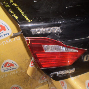Крышка багажника TOYOTA Camry ACV51 '2011-2014 вст.Диодные (камера) Дефект (без замка) Дефект вставок (сколы) 64401-33590