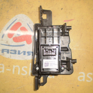 Пульт стеклоподъемника Honda Vezel RU4 зад, лев 35760-T4N-H010-M1