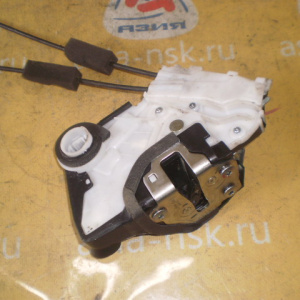 Замок двери Honda RU3/RU4 Vezel LHD (8 контактов) перед, лев
