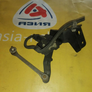 Датчик уровня кузова Mitsubishi Galant Fortis/Lancer CY4A/CX3A R