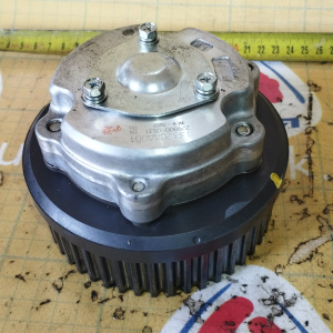 Шестерня распредвала Subaru 13320AA001 / 229800-0531 Impreza GH EL154/EJ204/EJ255 R в муфта VVTI ( верх ) ( RH-IN )