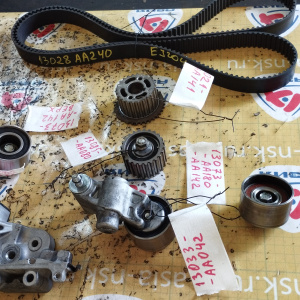 Ролик ремня грм Subaru 13156AA062+13028AA240+13021AA141+13033AA042 Impreza GH EJ204 1 ЕГР комплект как на фото